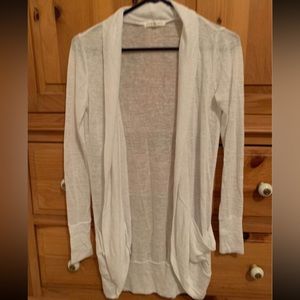 Aeropostale white cardigan with pockets • Size: XS